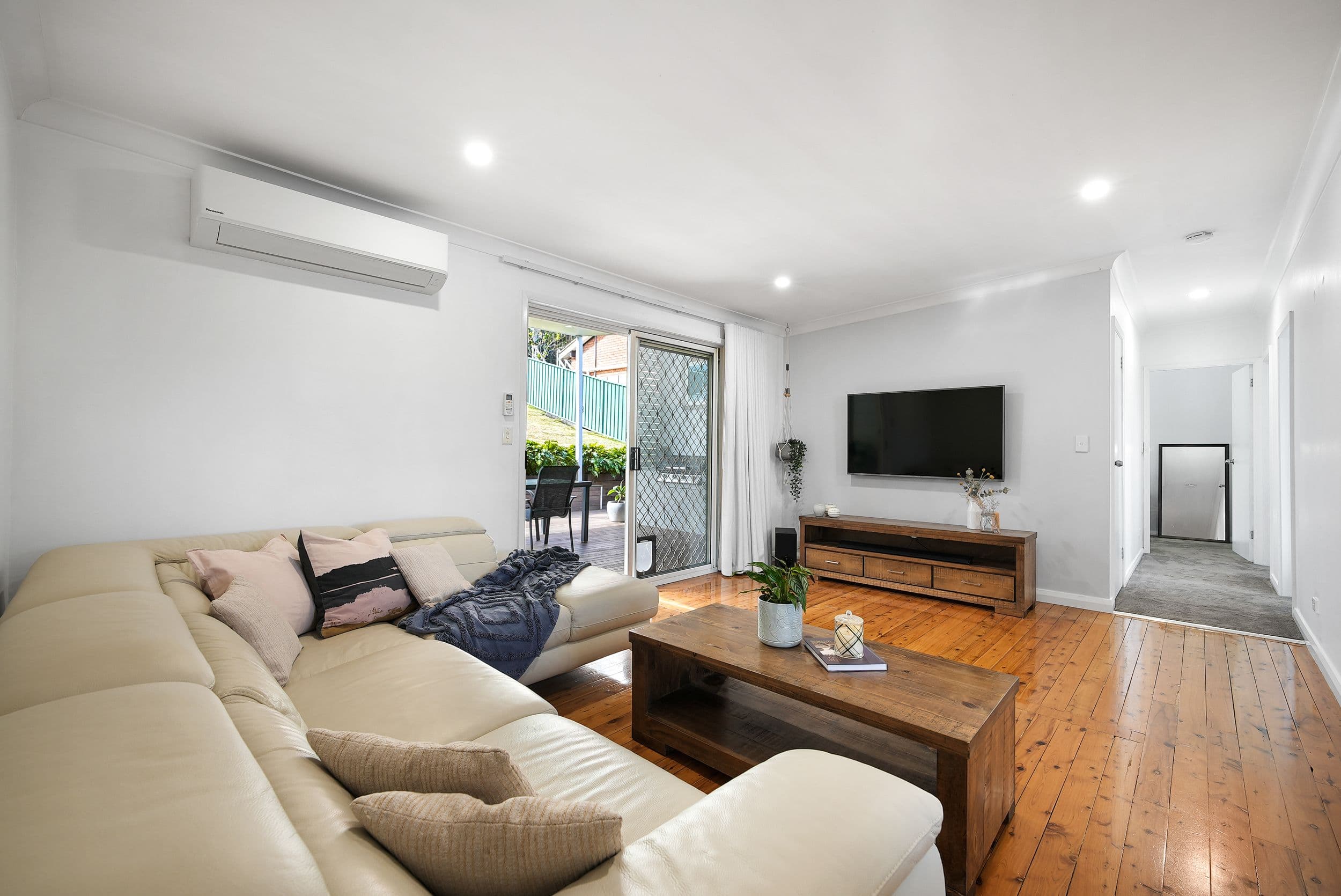 24 Valley View Road, Bateau Bay NSW 2261, Bateau Bay - Thumbnail 3