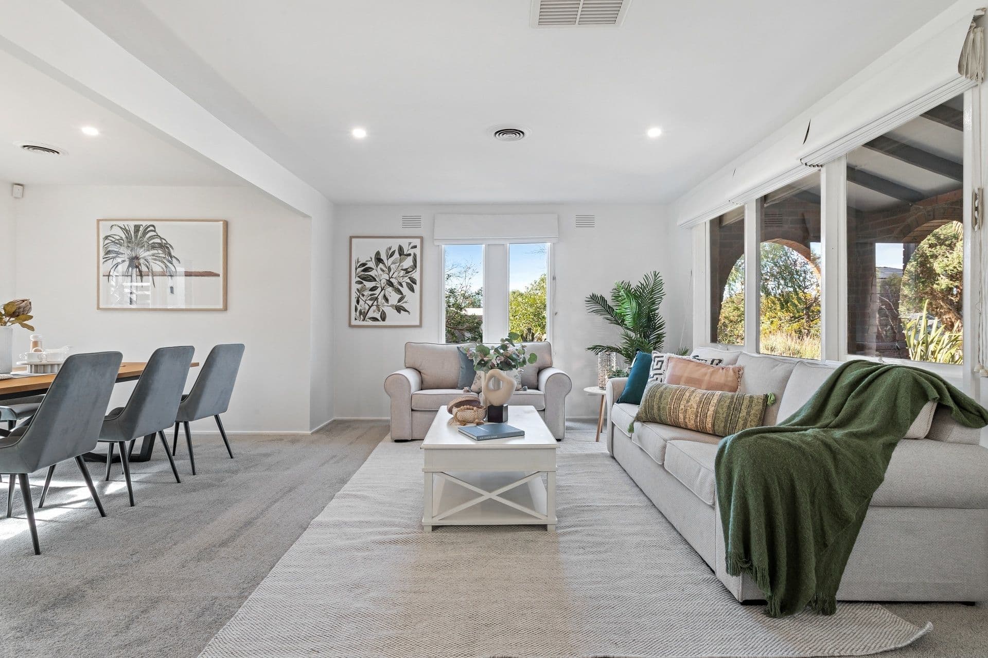 23 Windermere Crescent, Mulgrave VIC 3170, Mulgrave - Thumbnail 2