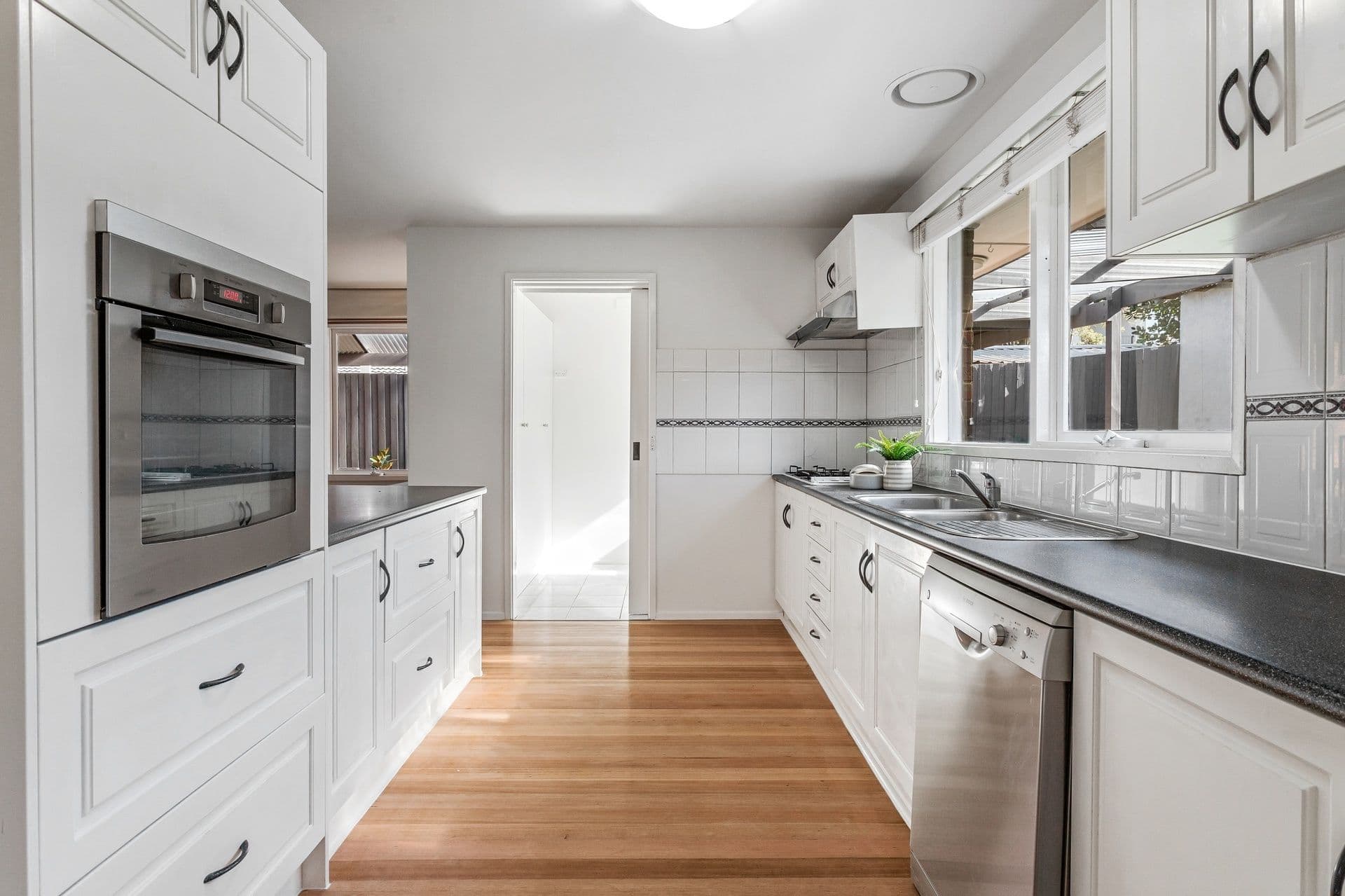 23 Windermere Crescent, Mulgrave VIC 3170, Mulgrave - Thumbnail 6