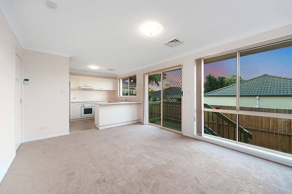 14 Wyldwood Crescent, Baulkham Hills - Thumbnail 3