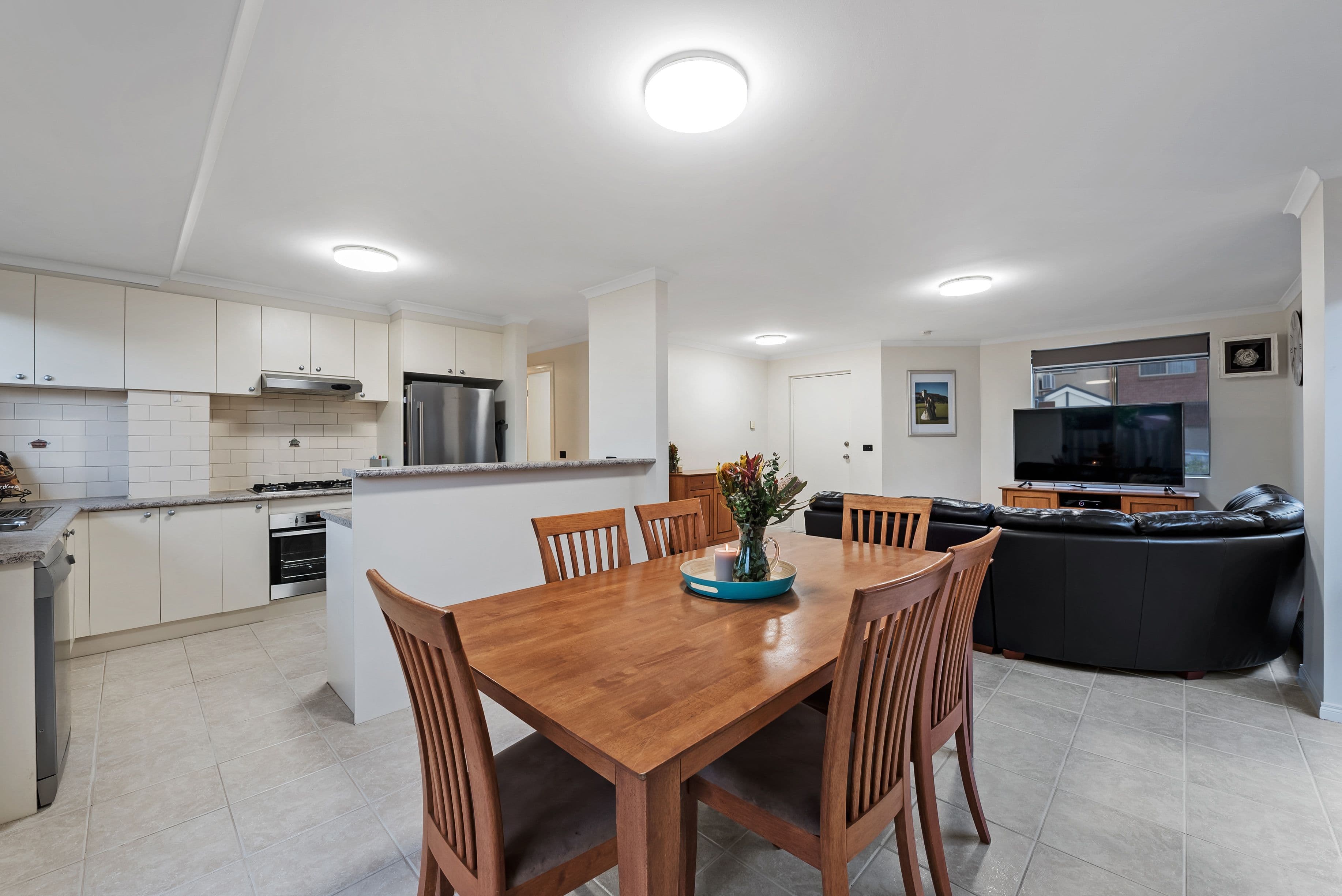 30 Elinda Place, Reservoir VIC 3073, Reservoir - Image 1