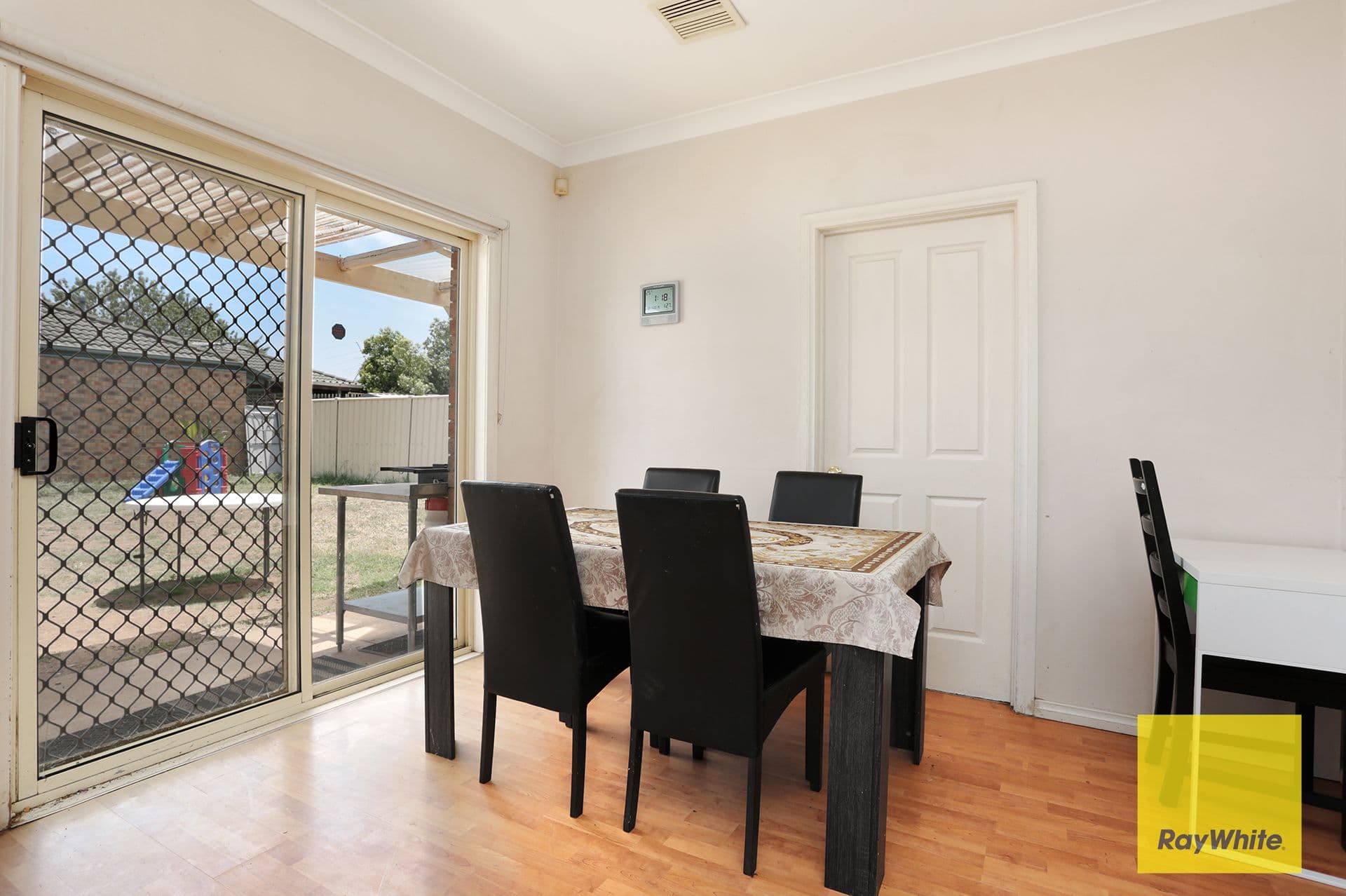 6 Doubell Boulevard, Truganina VIC 3029, Truganina - Thumbnail 5