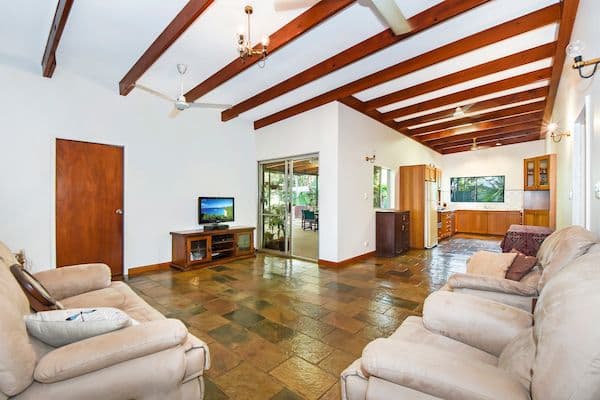 11 Wangalara Street, Tiwi NT 0810, Tiwi - Thumbnail 2