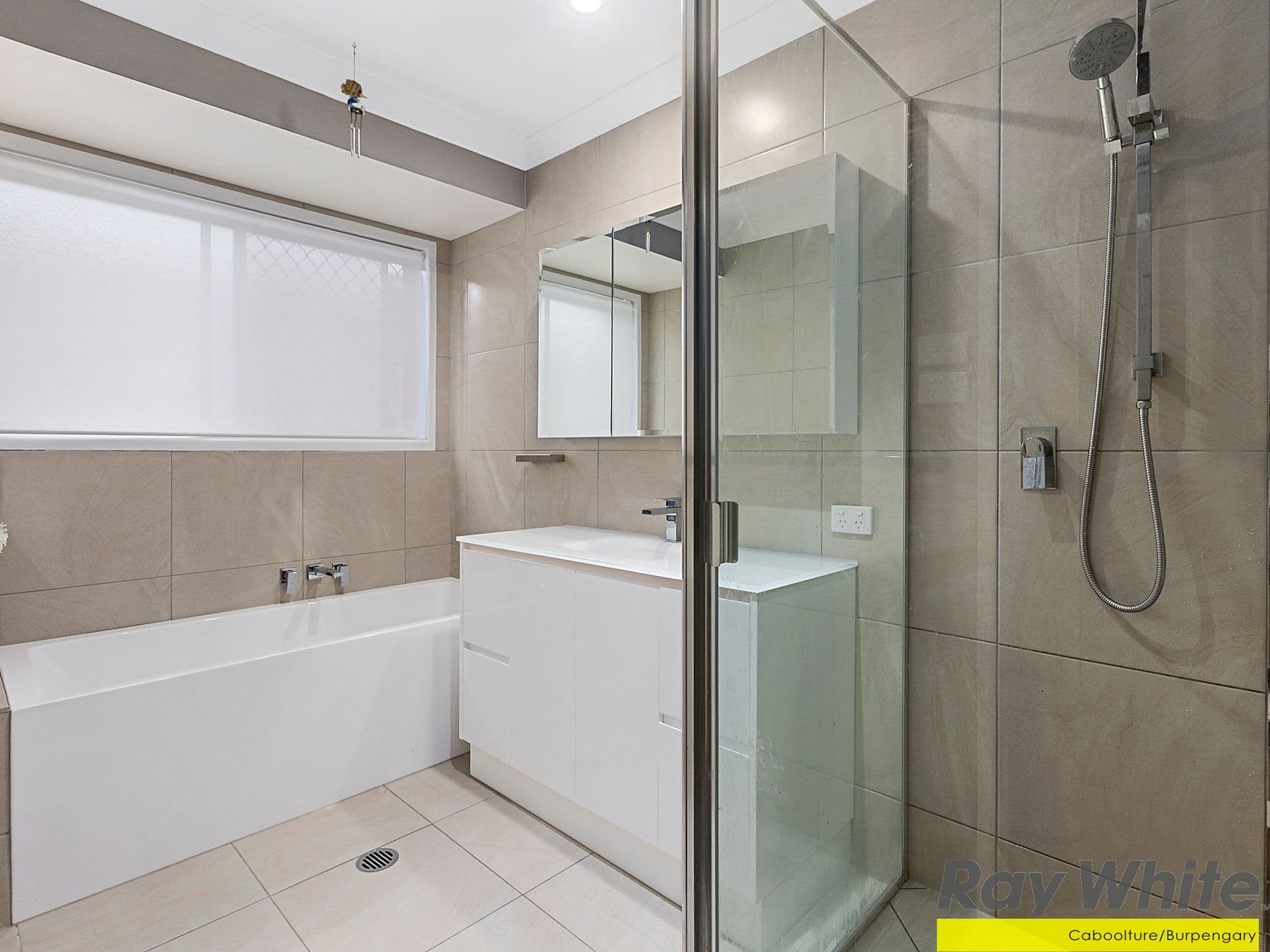 33 Kevin Street, Deception Bay QLD 4508, Deception Bay - Thumbnail 8