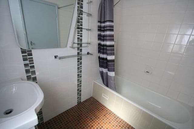 18-20 Booth Street, QUEANBEYAN NSW 2620, Queanbeyan East - Thumbnail 4
