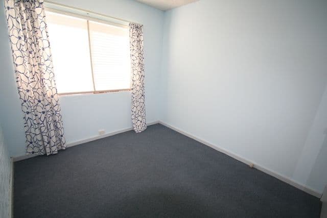 18-20 Booth Street, QUEANBEYAN NSW 2620, Queanbeyan East - Thumbnail 6