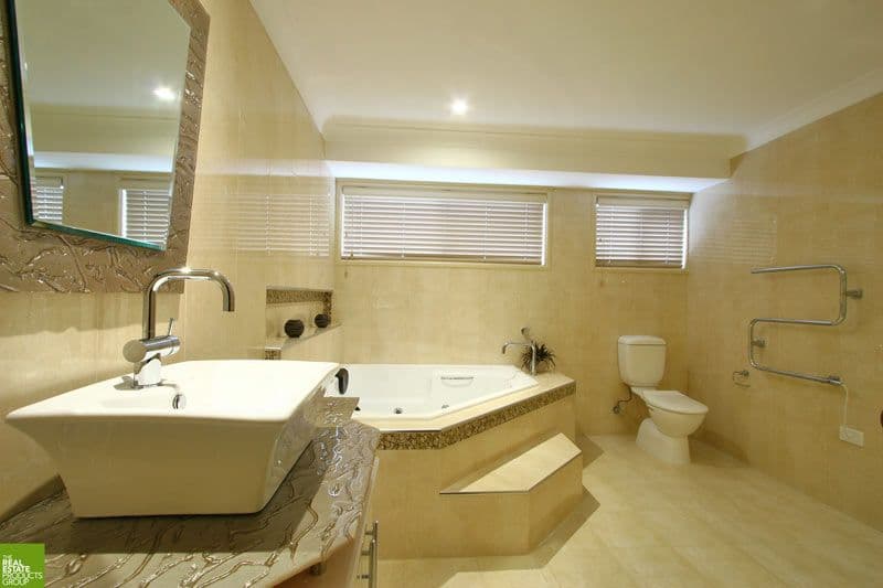 383 Reddall Parade, MOUNT WARRIGAL NSW 2528, Mount Warrigal - Thumbnail 3