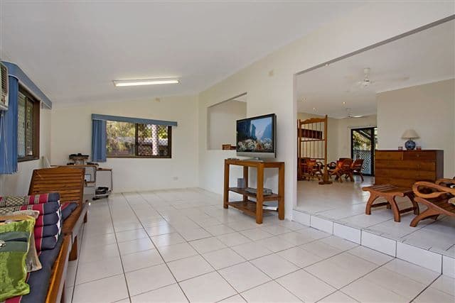 14 Edgeview Court, LEANYER NT 0812, Leanyer - Thumbnail 3