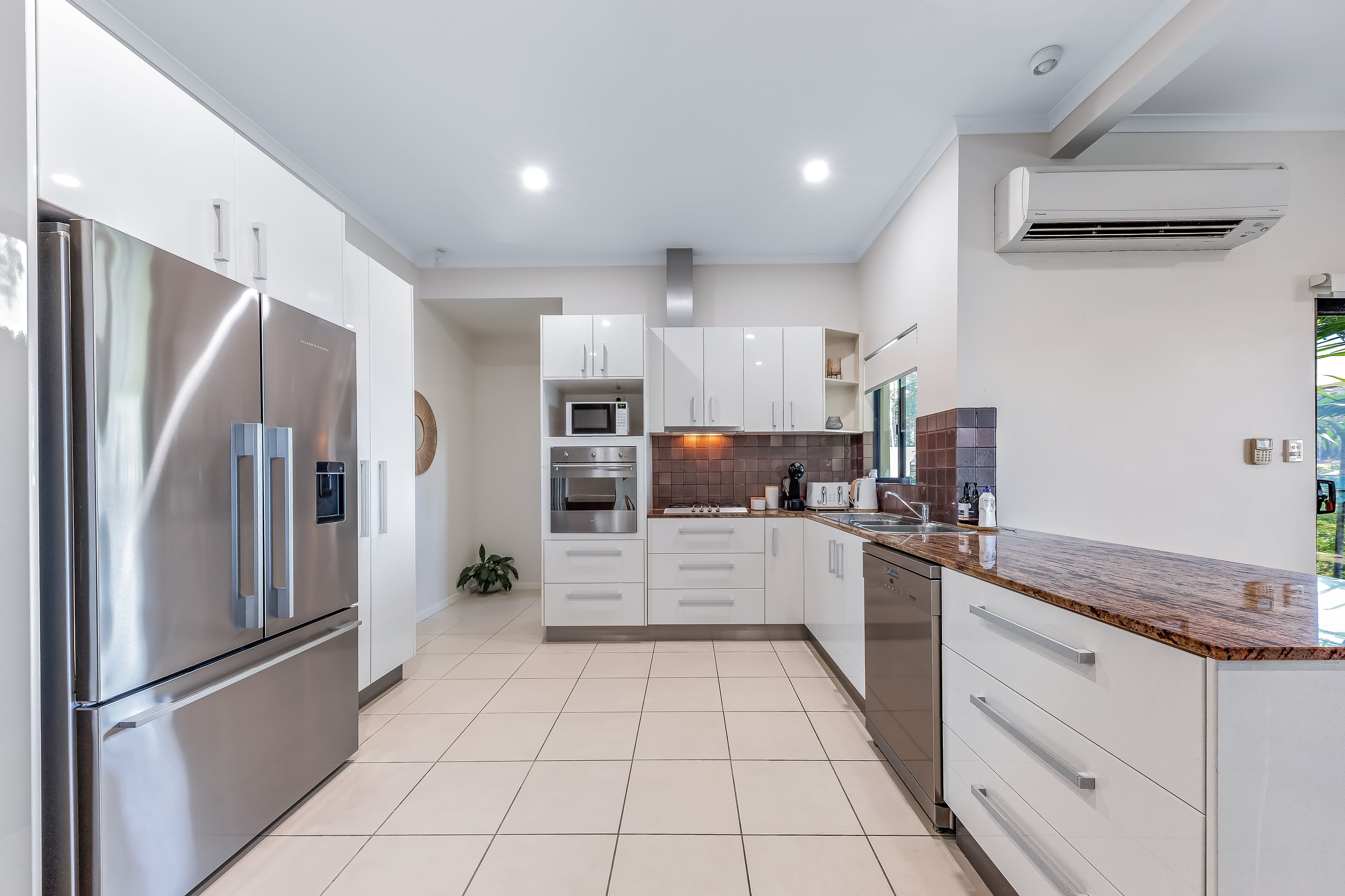 18 Stonehaven Court, Airlie Beach QLD 4802, Airlie Beach - Thumbnail 7