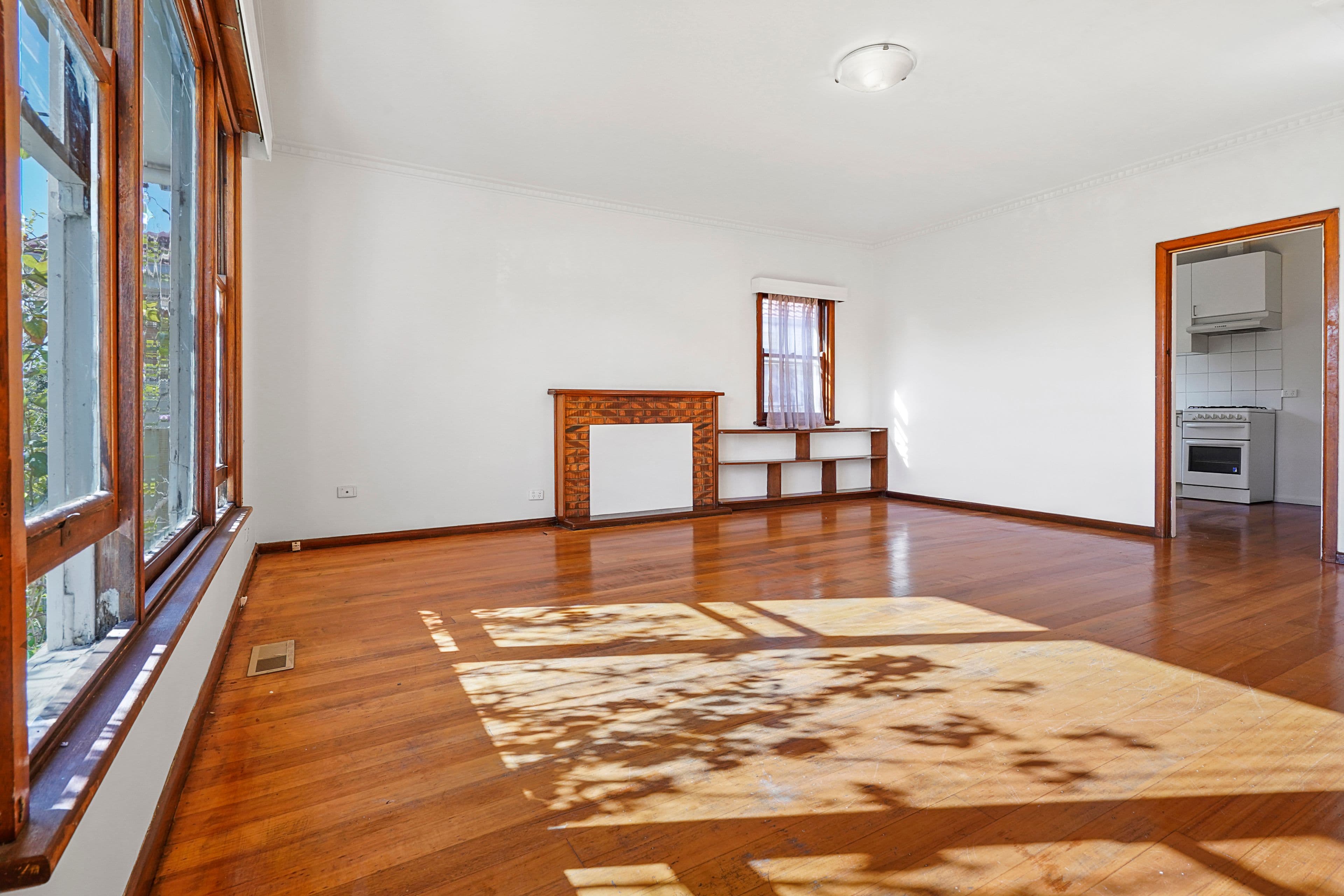 6 Avondale Street, Springvale VIC 3171, Springvale - Thumbnail 2