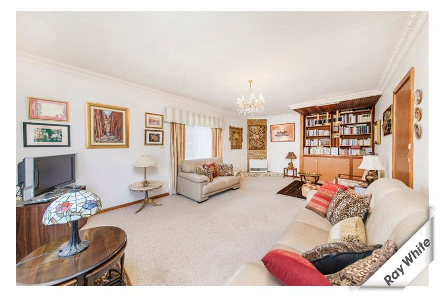 1 Breden Place, Queanbeyan NSW 2620, Queanbeyan - Thumbnail 3