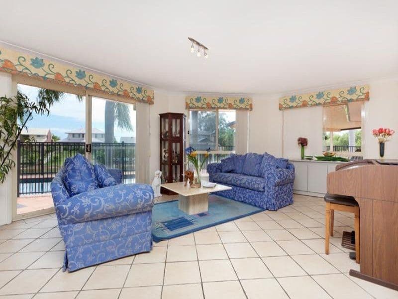 217 Markeri Street, MERMAID WATERS QLD 4218, Mermaid Waters - Thumbnail 6