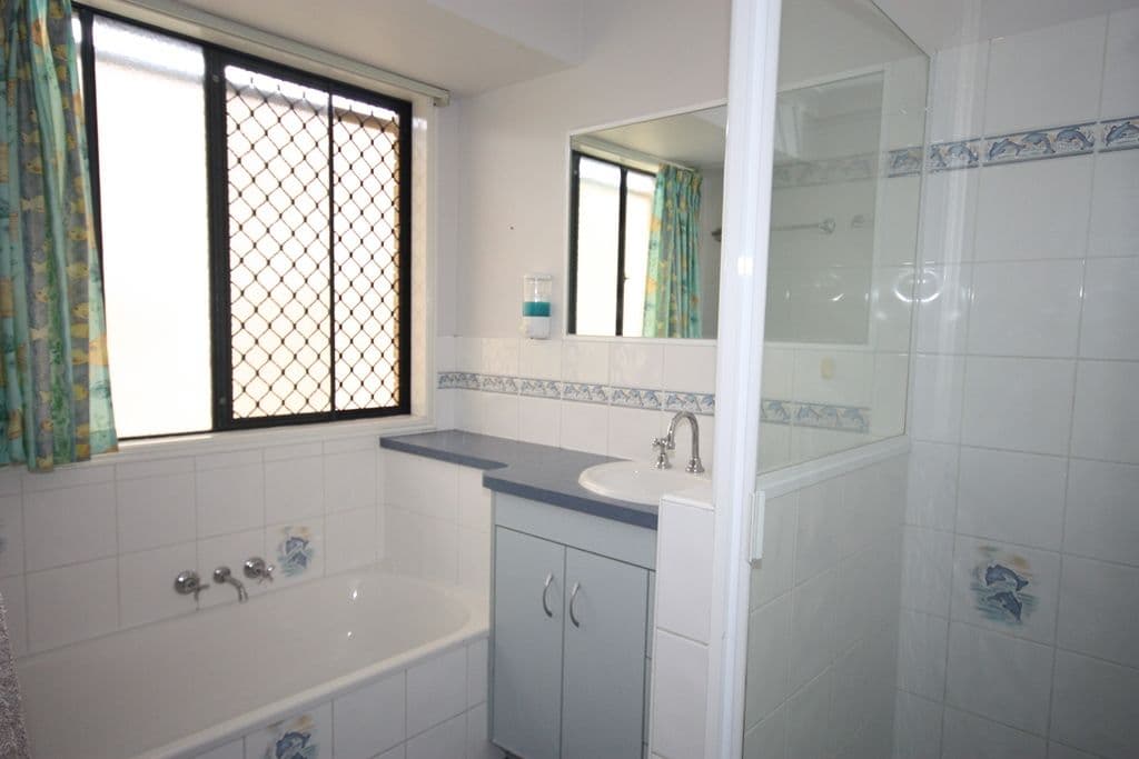 32 Woolein cresent, BILOELA QLD 4715, Biloela - Thumbnail 5