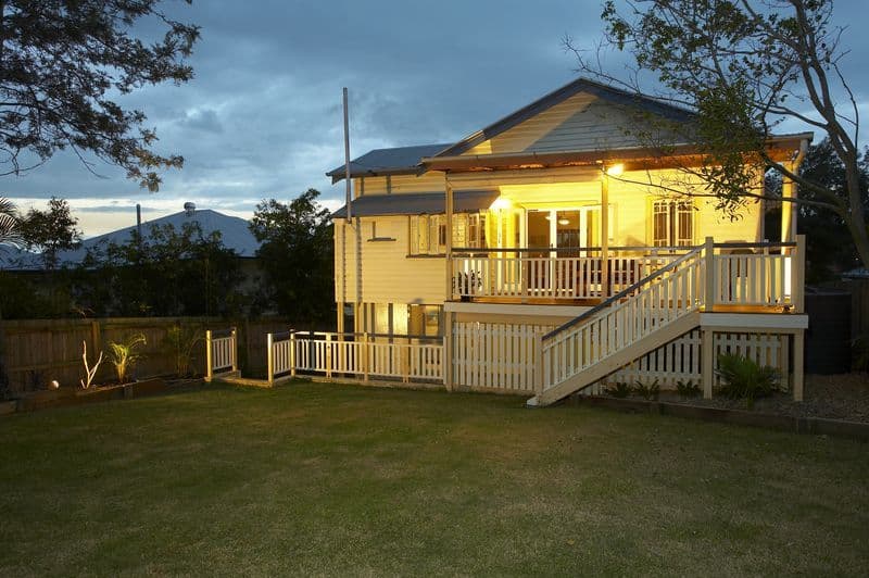 8 Fork Street, COORPAROO QLD 4151, Coorparoo - Thumbnail 2