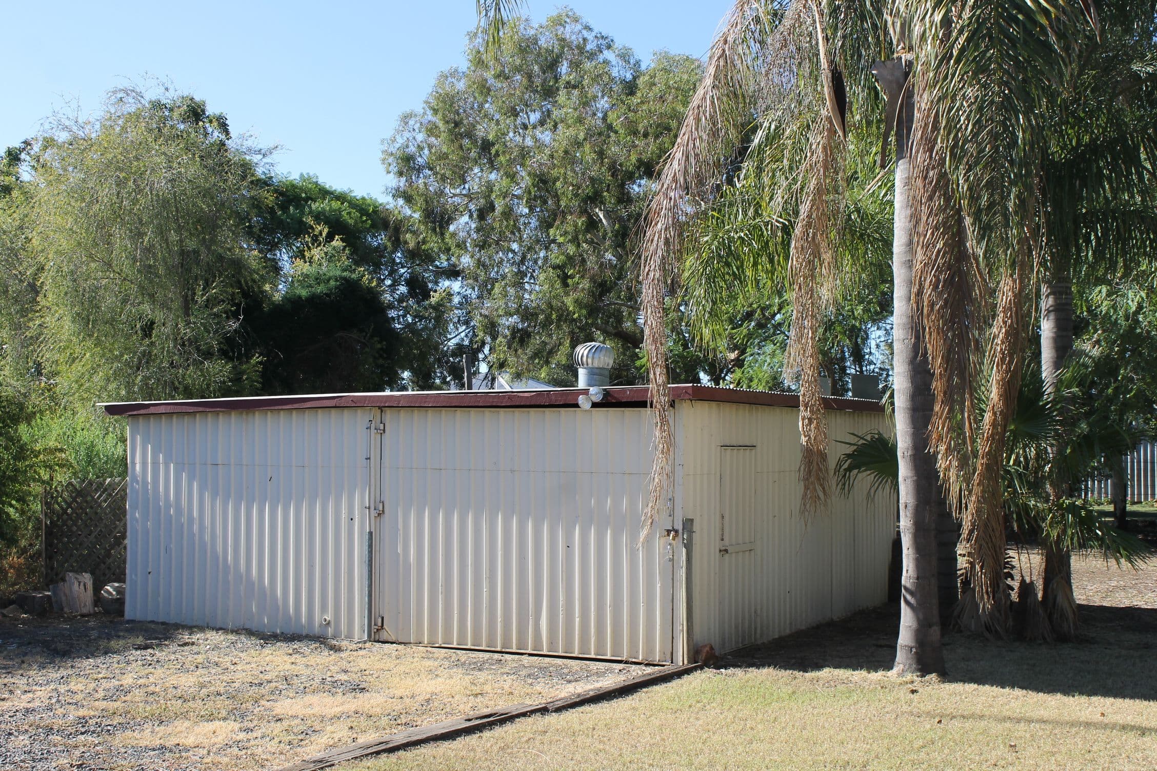 83 Bunya Street, Dalby QLD 4405, Dalby - Thumbnail 2