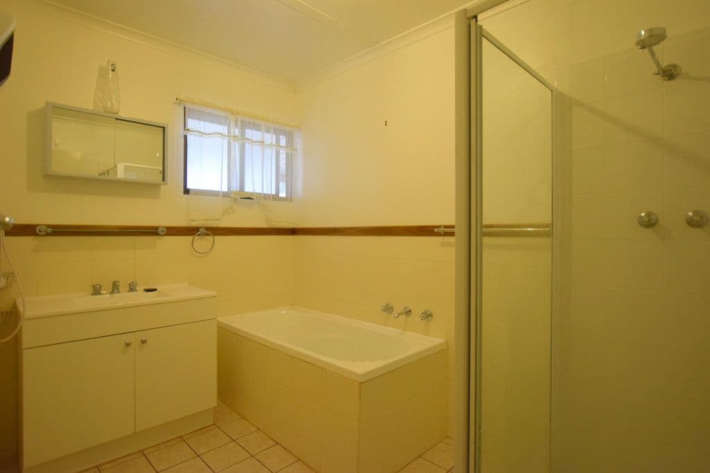 6 McKerlie Street, Stirling North SA 5710, Stirling North - Thumbnail 3
