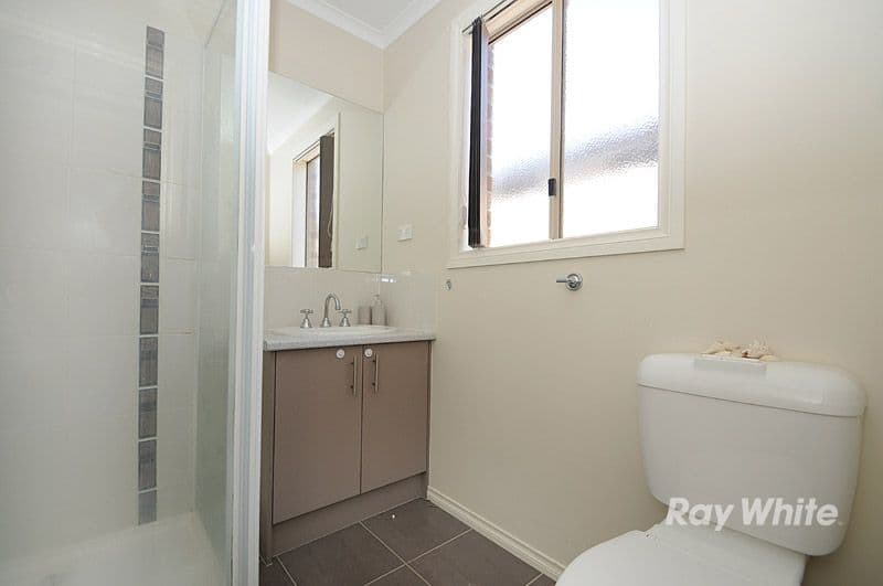 77 Calais Circuit, CRANBOURNE VIC 3977, Cranbourne West - Thumbnail 8