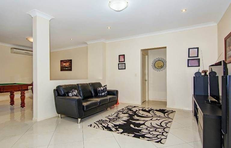 24 Melnik Drive, LOGANLEA QLD 4131, Loganlea - Thumbnail 5