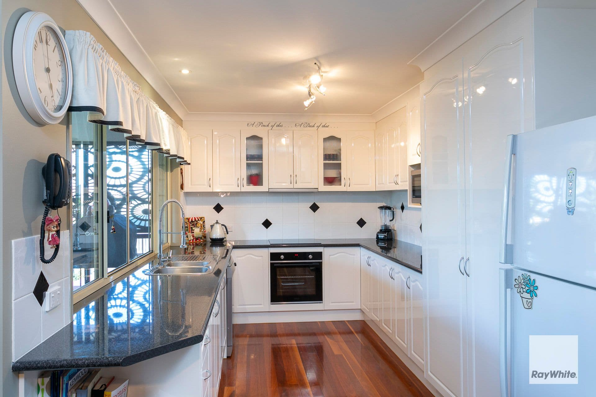 38 Torquay Road, Redland Bay QLD 4165, Redland Bay - Thumbnail 5