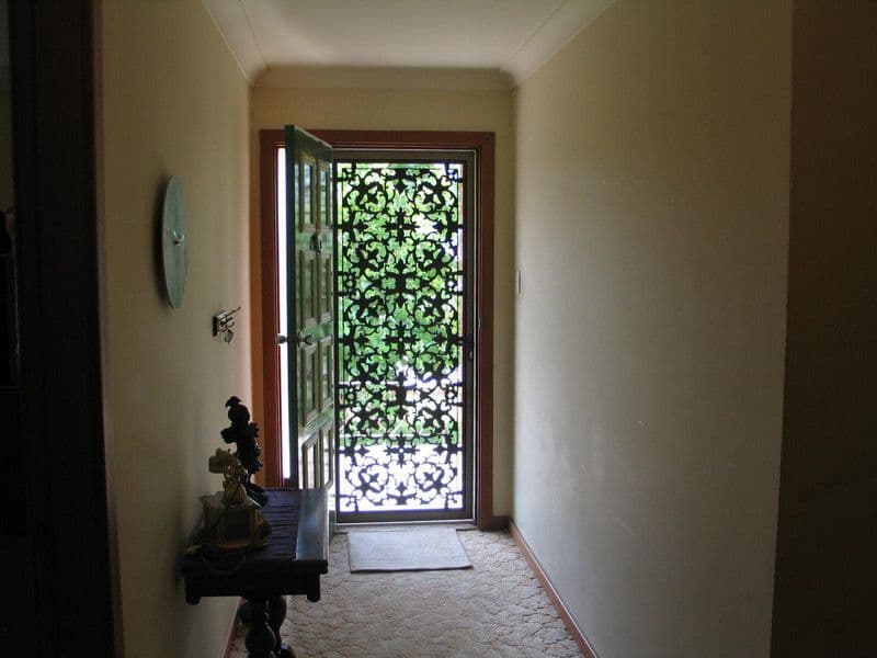 4 Hoddle Avenue, GOULBURN NSW 2580, Goulburn - Thumbnail 5