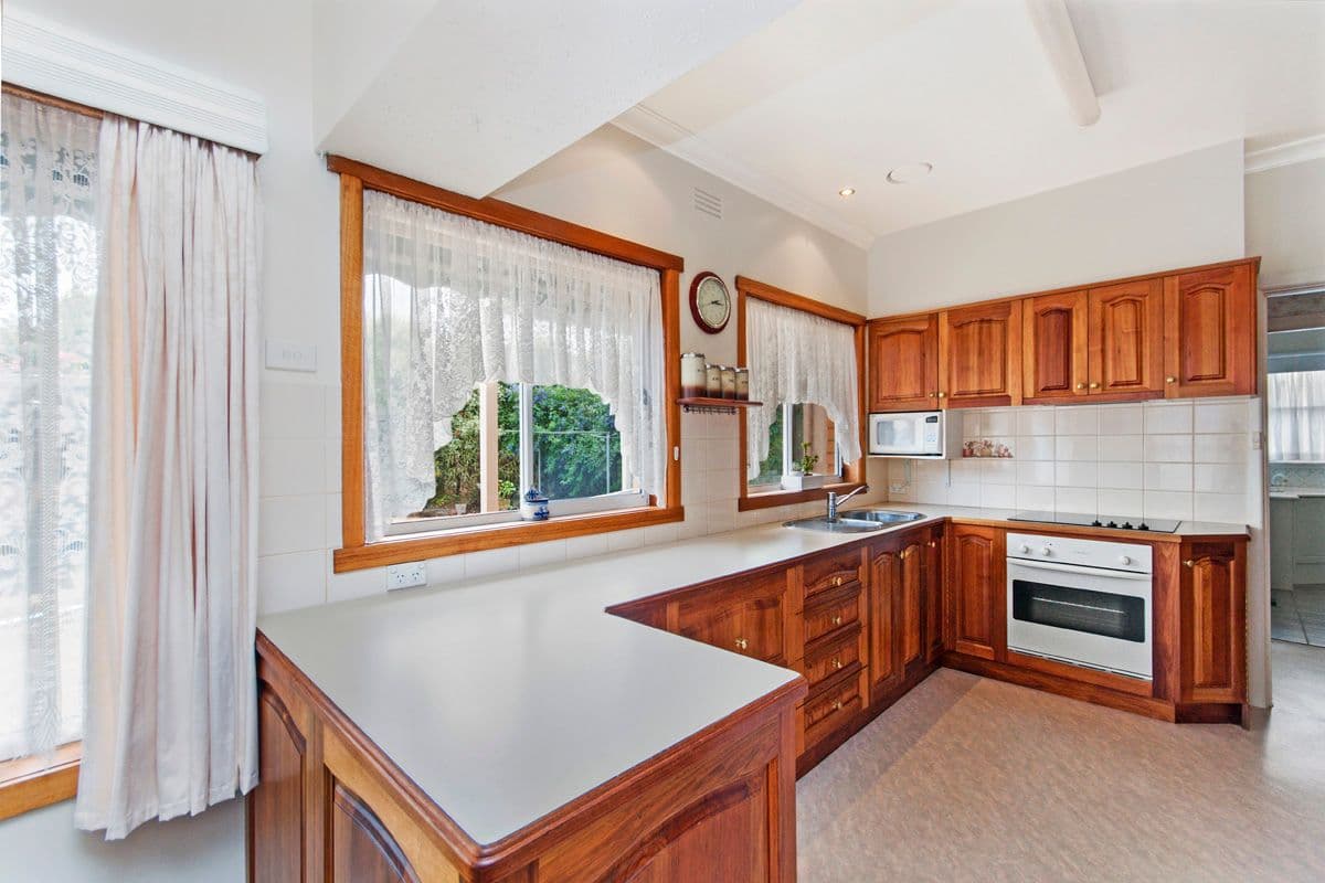 79 Laverock Road, Warrnambool VIC 3280, Warrnambool - Thumbnail 3