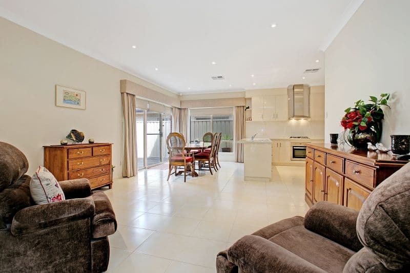 2 Colleen Street, Rostrevor SA 5073, Rostrevor - Thumbnail 3