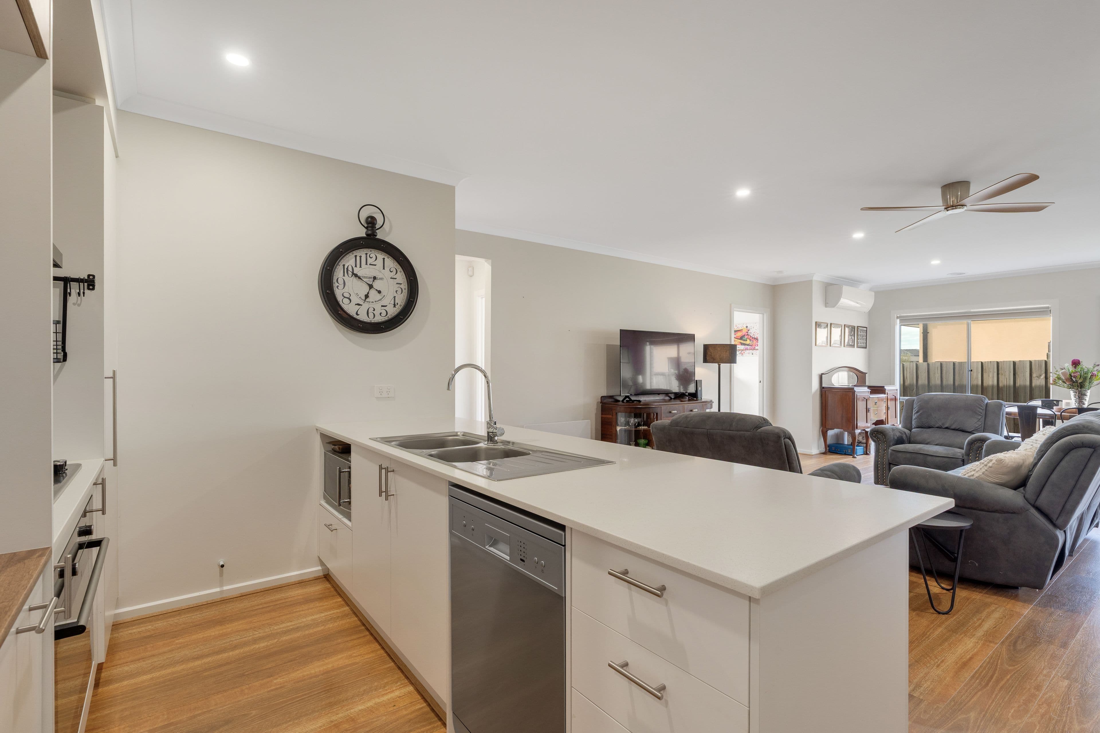 11 Emu Drive, Beveridge VIC 3753, Beveridge - Thumbnail 7
