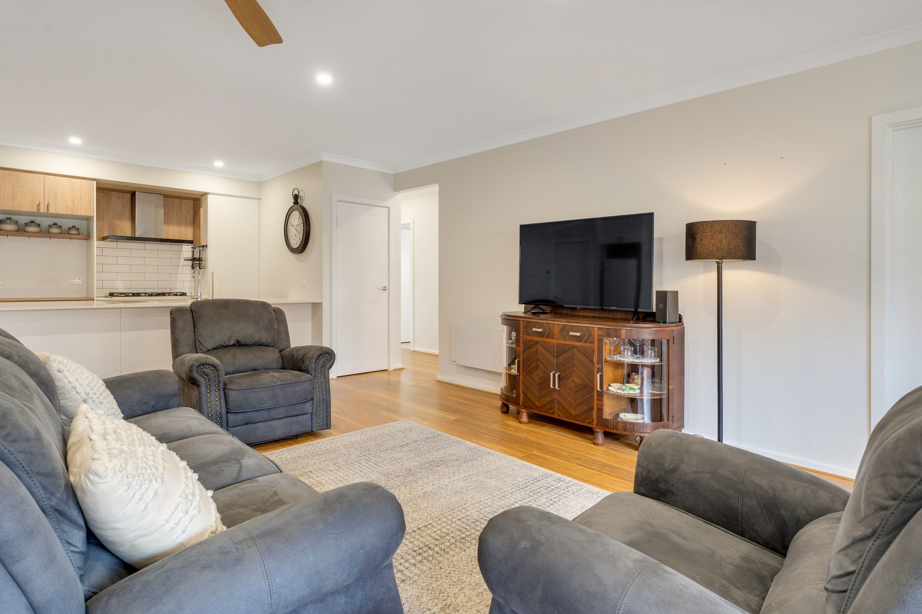 11 Emu Drive, Beveridge VIC 3753, Beveridge - Thumbnail 8