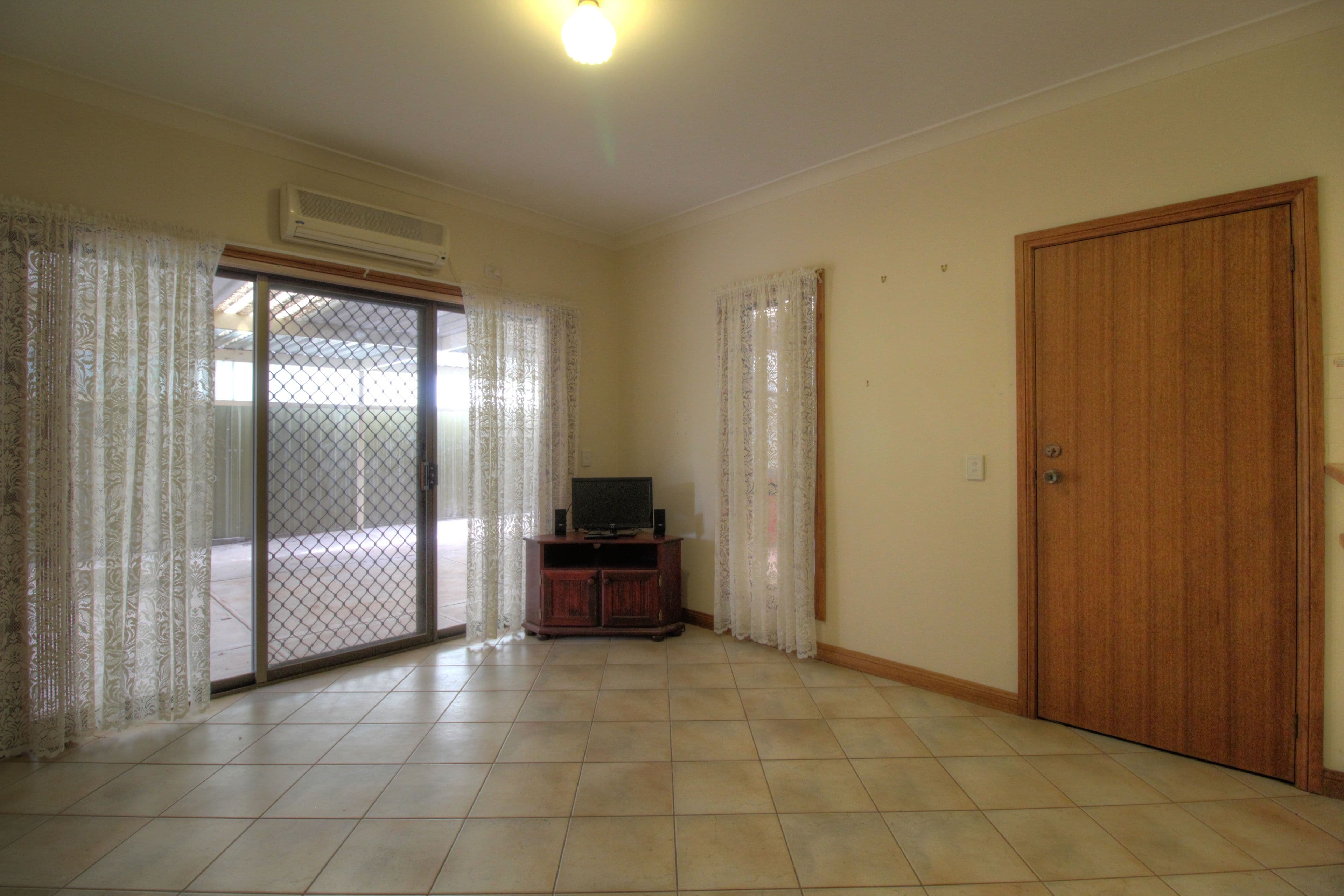 Unit 1, 16 Ritchie Street, Barmera SA 5345, Barmera - Thumbnail 5