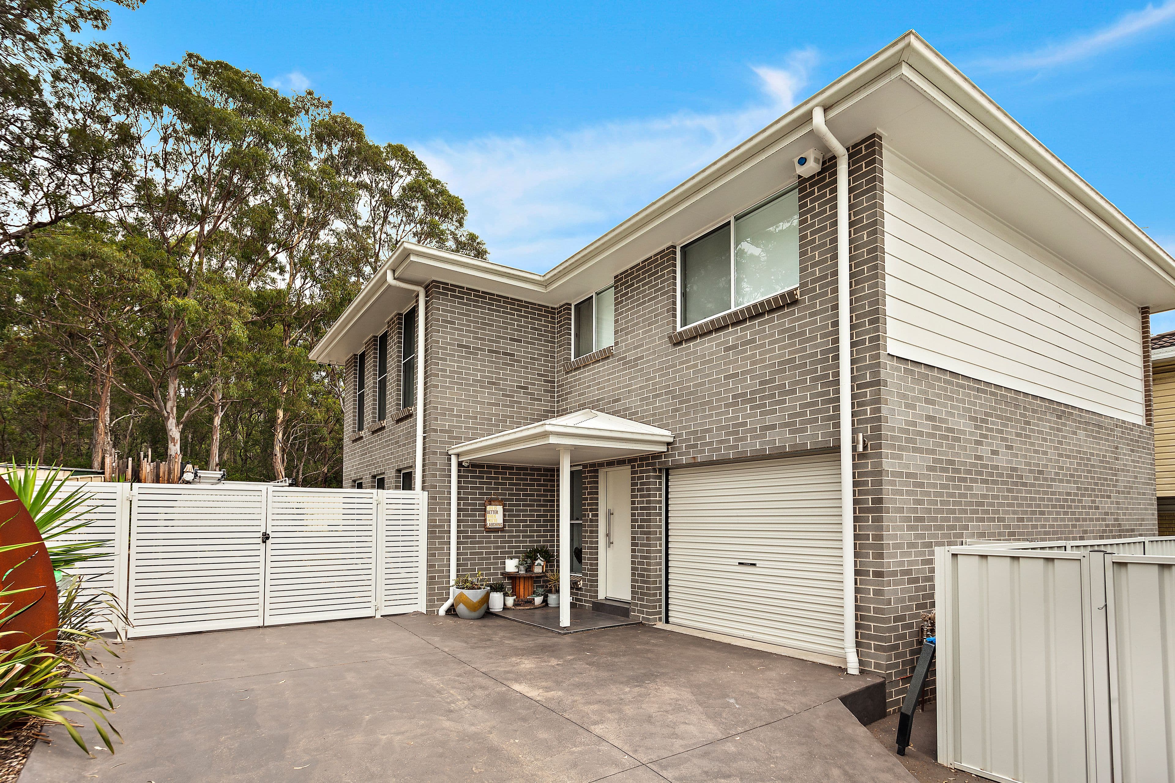 92 Lake Entrance Road, Oak Flats - Thumbnail 4