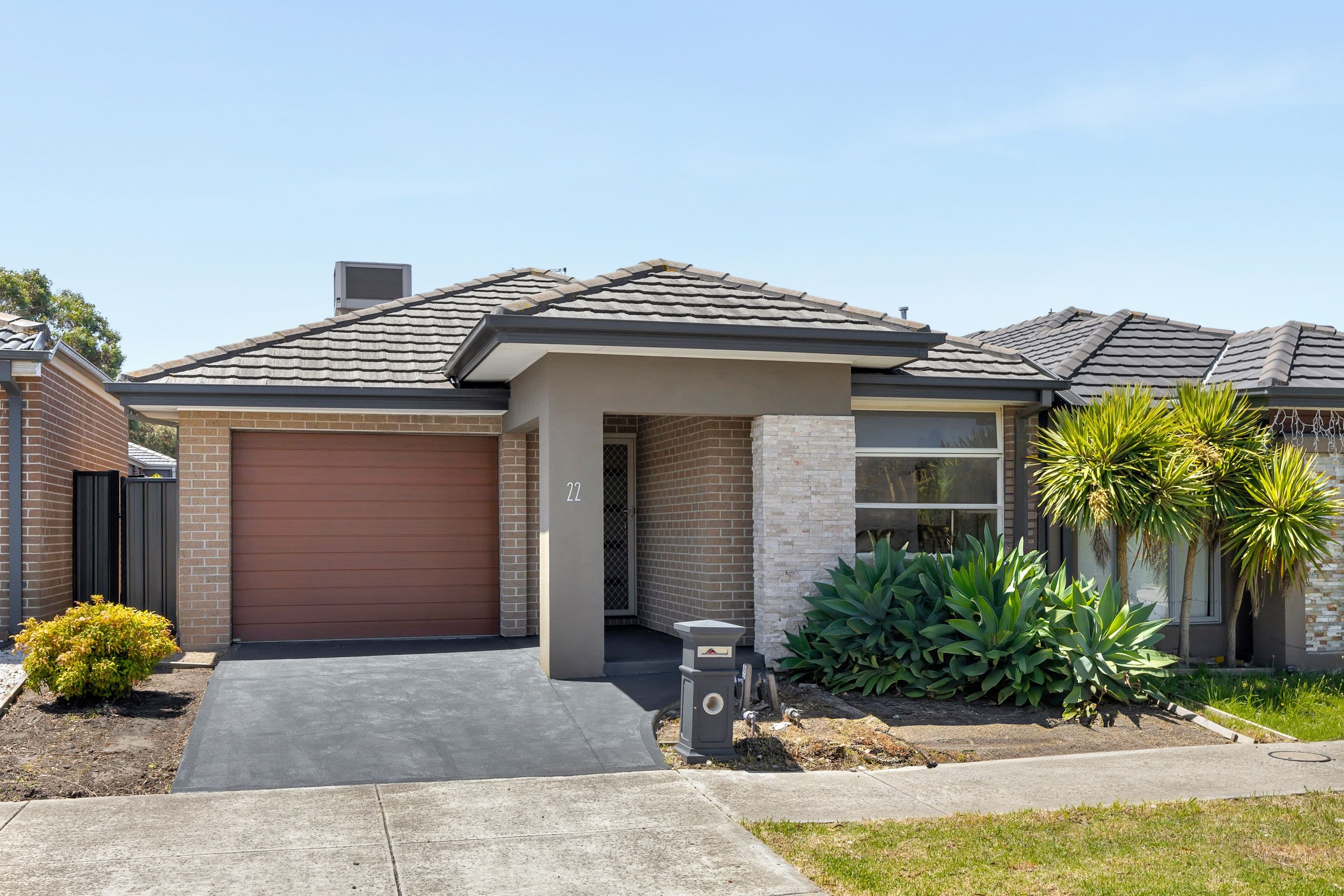 22 Rainham Avenue, Craigieburn VIC 3064, Craigieburn - Image 1