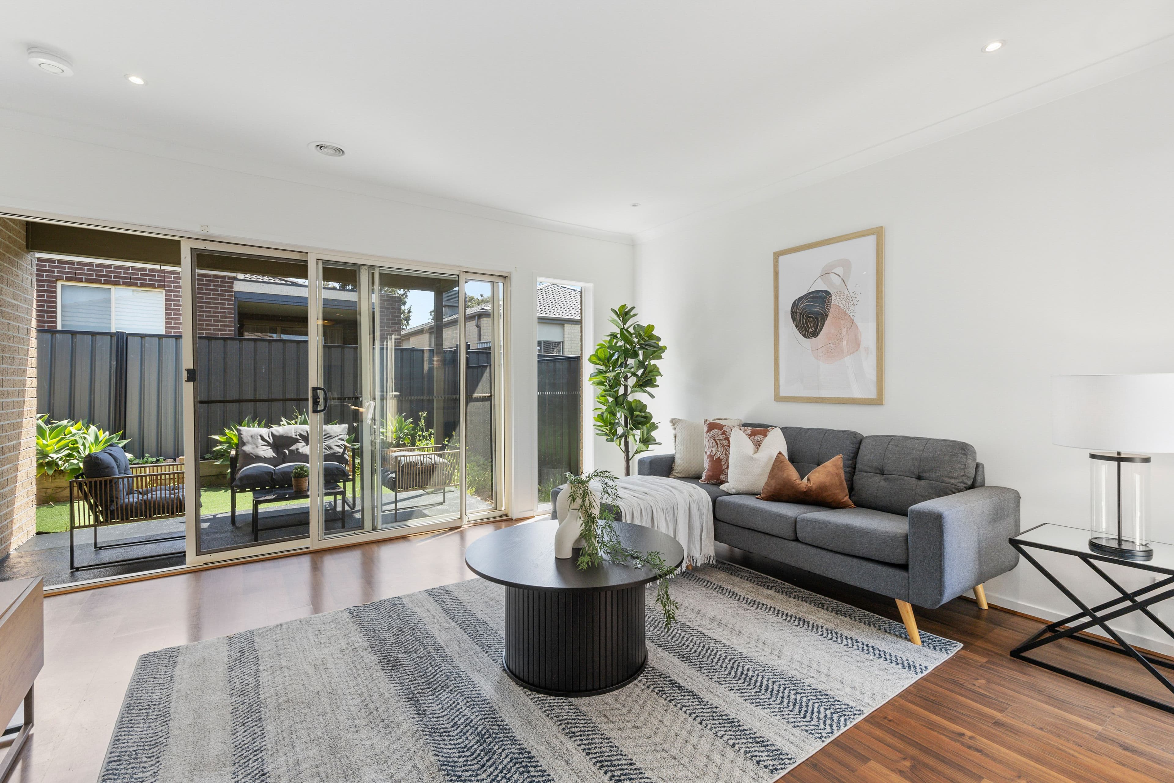 22 Rainham Avenue, Craigieburn VIC 3064, Craigieburn - Thumbnail 2