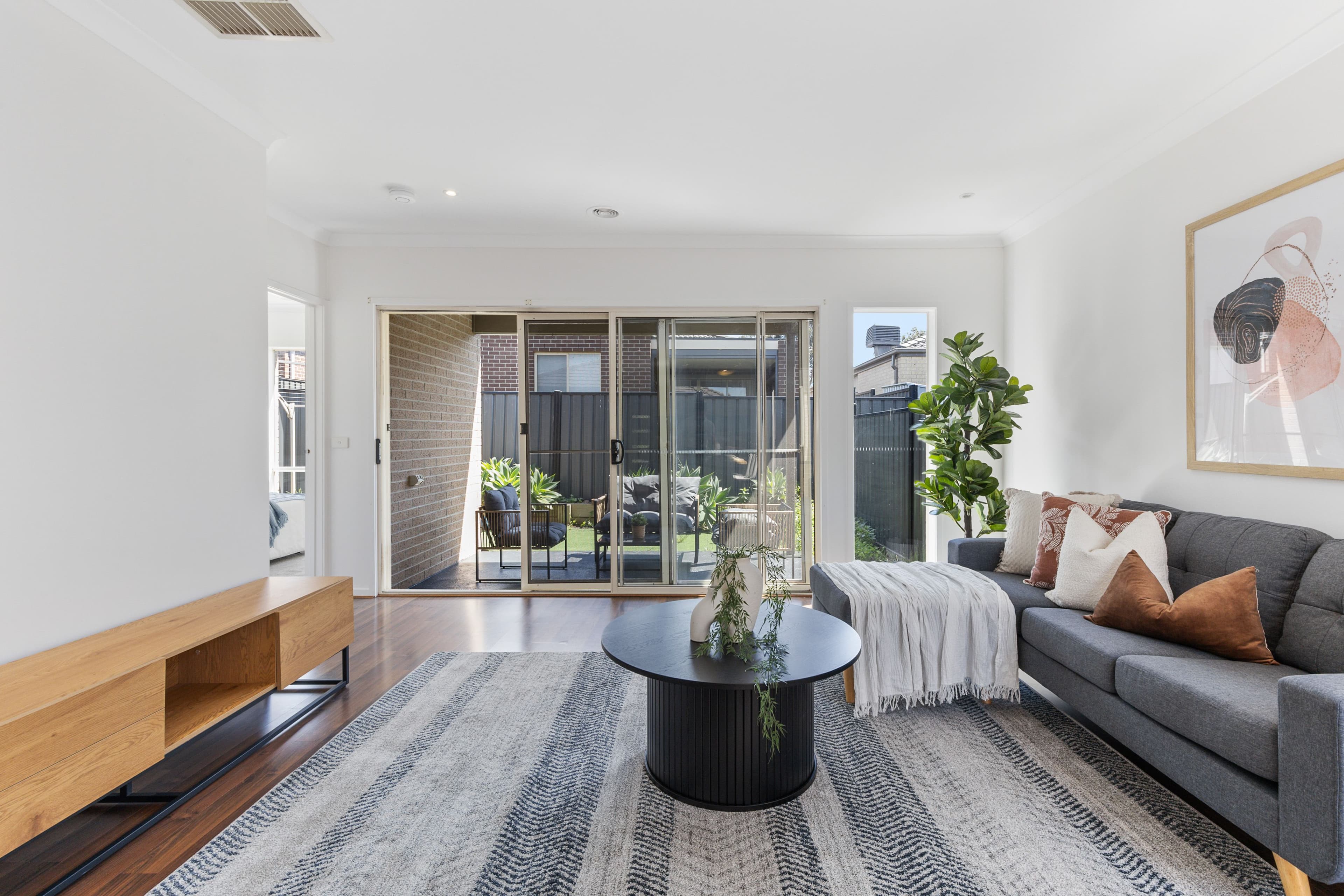 22 Rainham Avenue, Craigieburn VIC 3064, Craigieburn - Thumbnail 3
