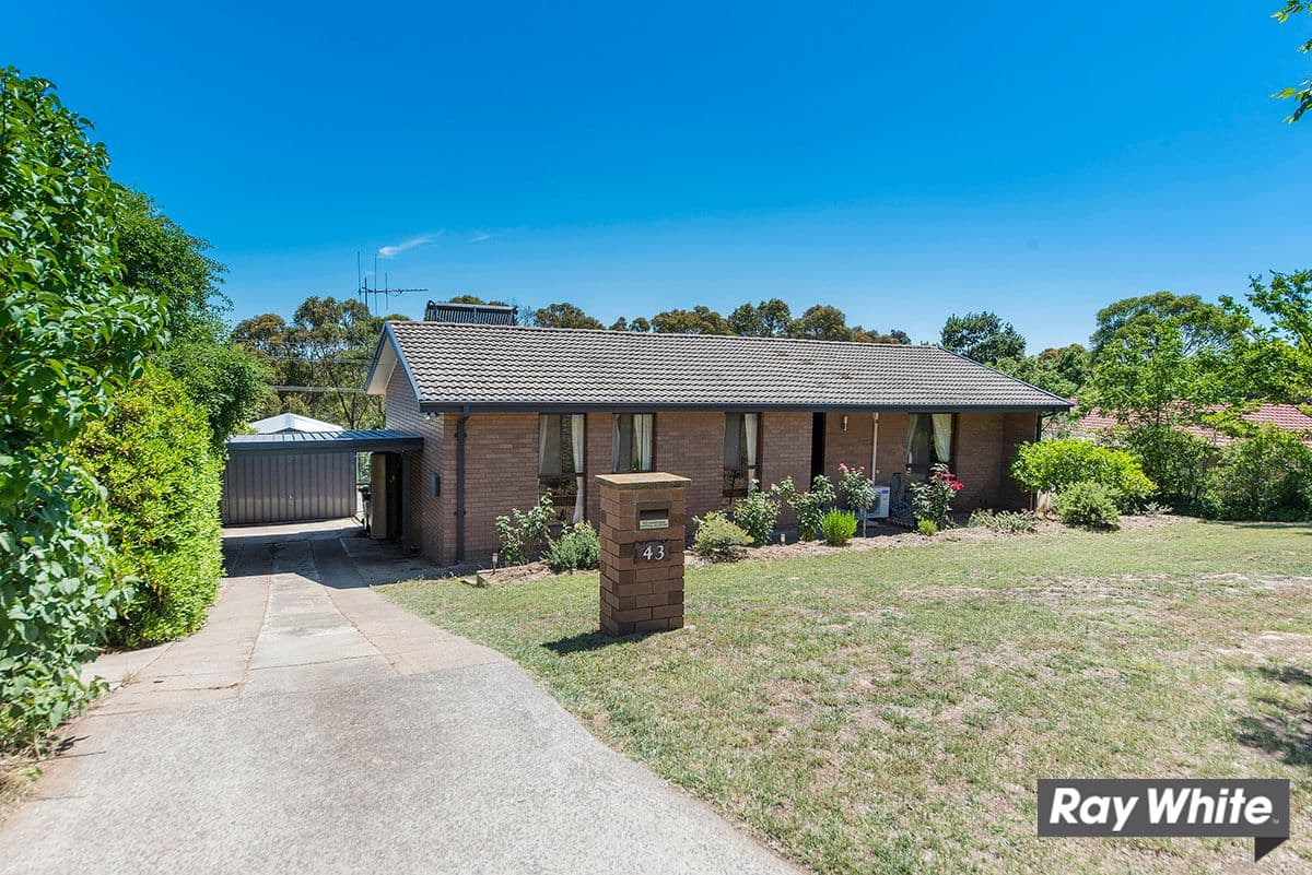 43 Solomon Crescent, Latham ACT 2615, Latham - Image 1