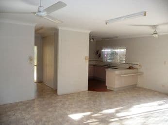 19 Rosewood Close, REDLYNCH QLD 4870, Redlynch - Thumbnail 7