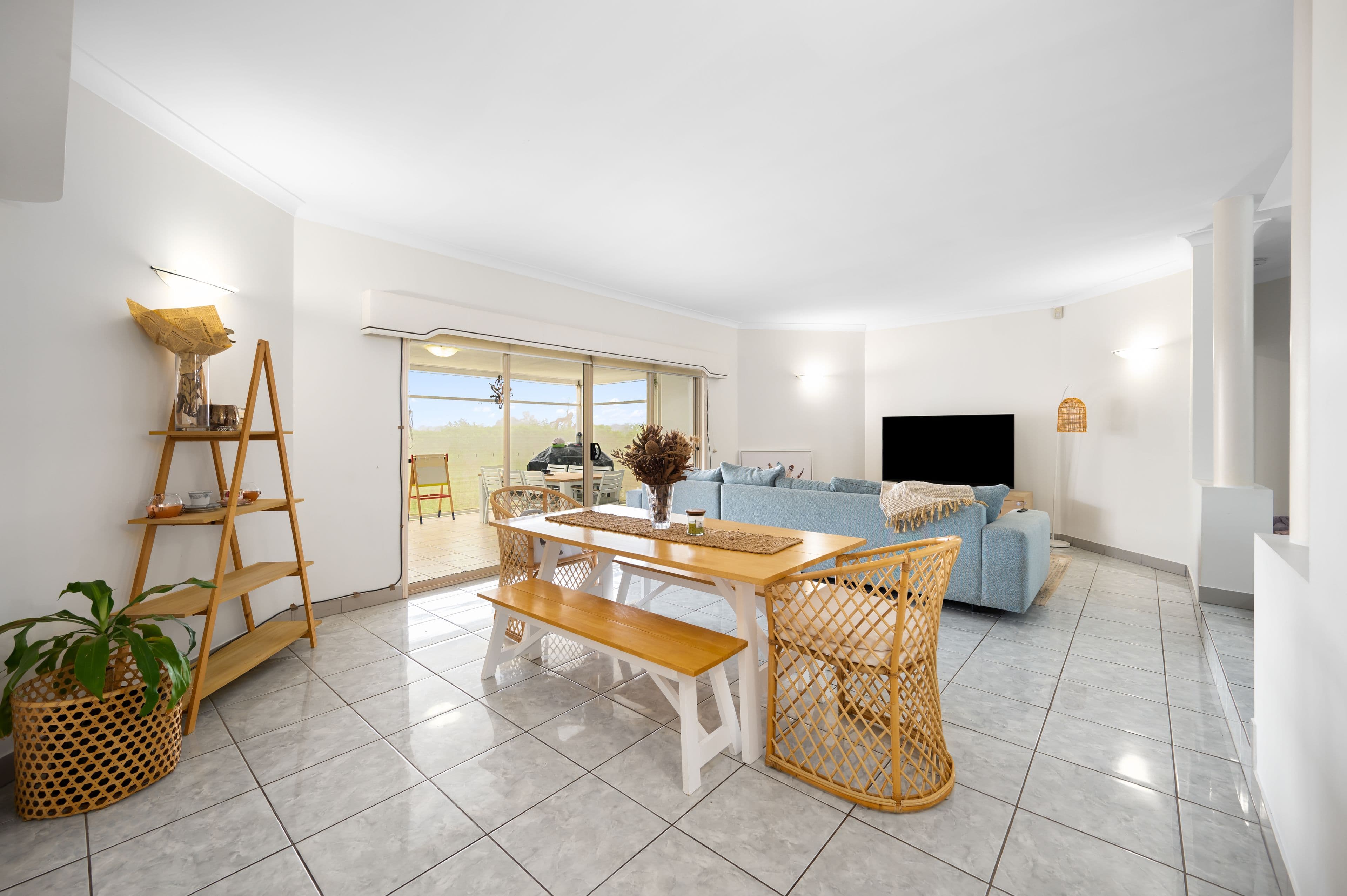 39 Ingles Circuit, Arundel QLD 4214, Arundel - Thumbnail 2