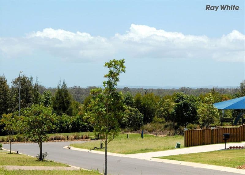 9 Bay Park Road, WONDUNNA QLD 4655, Wondunna - Thumbnail 5