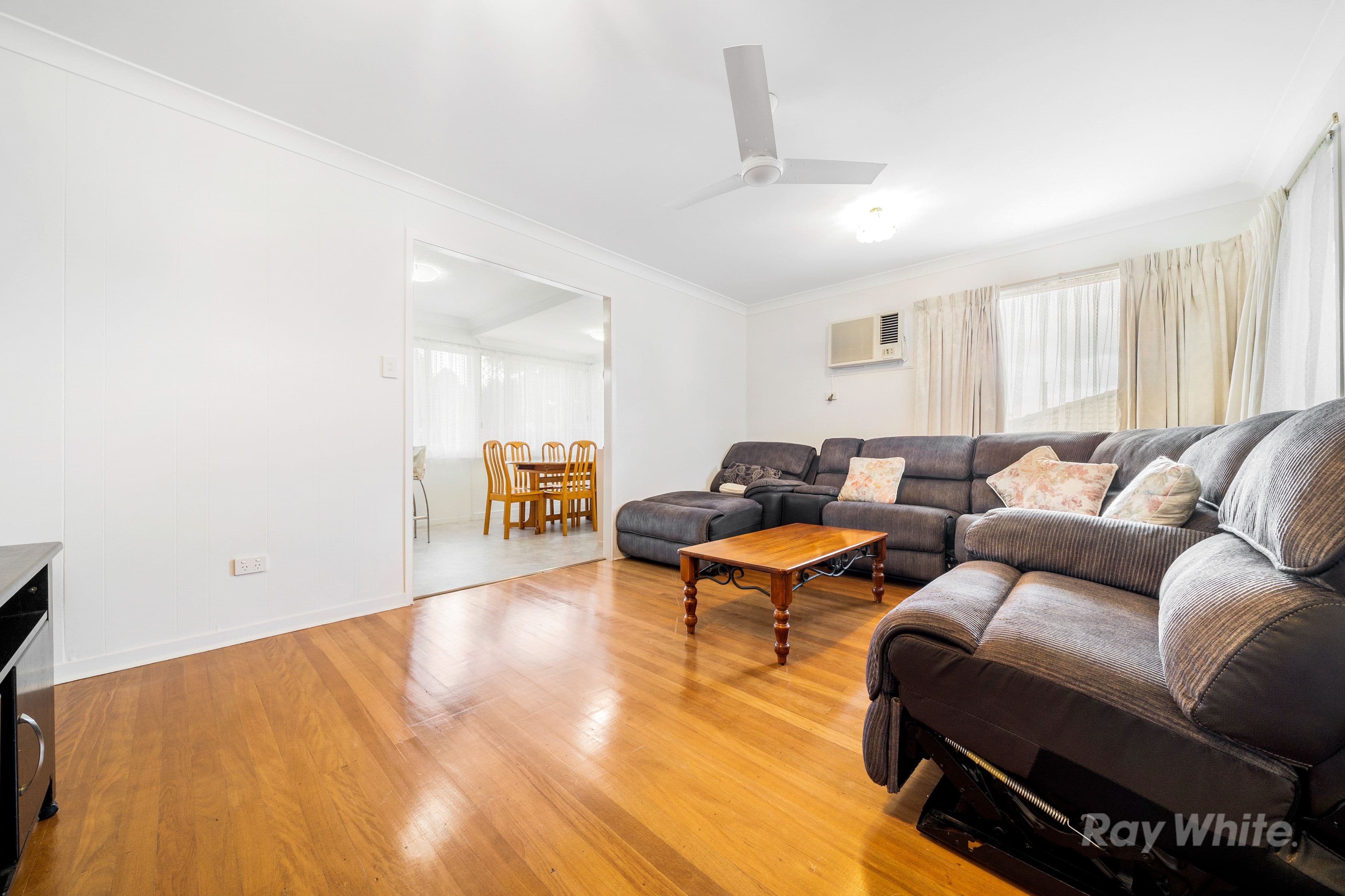 15 Hibiscus Street, Kingston QLD 4114, Kingston - Thumbnail 4