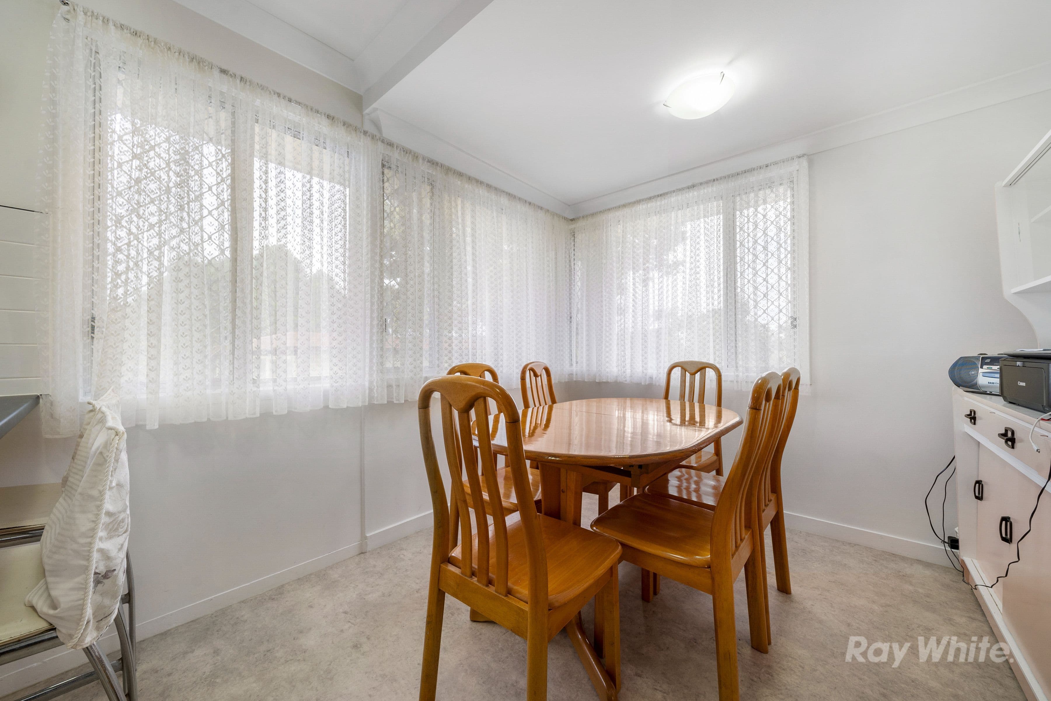 15 Hibiscus Street, Kingston QLD 4114, Kingston - Thumbnail 5
