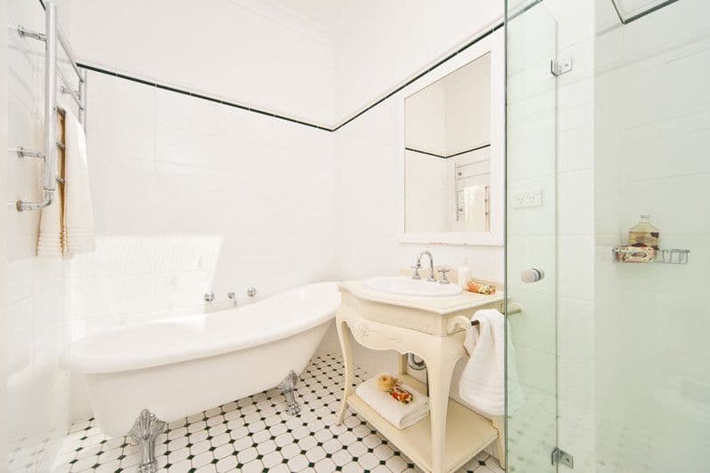 16 Collendina Crescent, Greensborough, Greensborough - Thumbnail 3