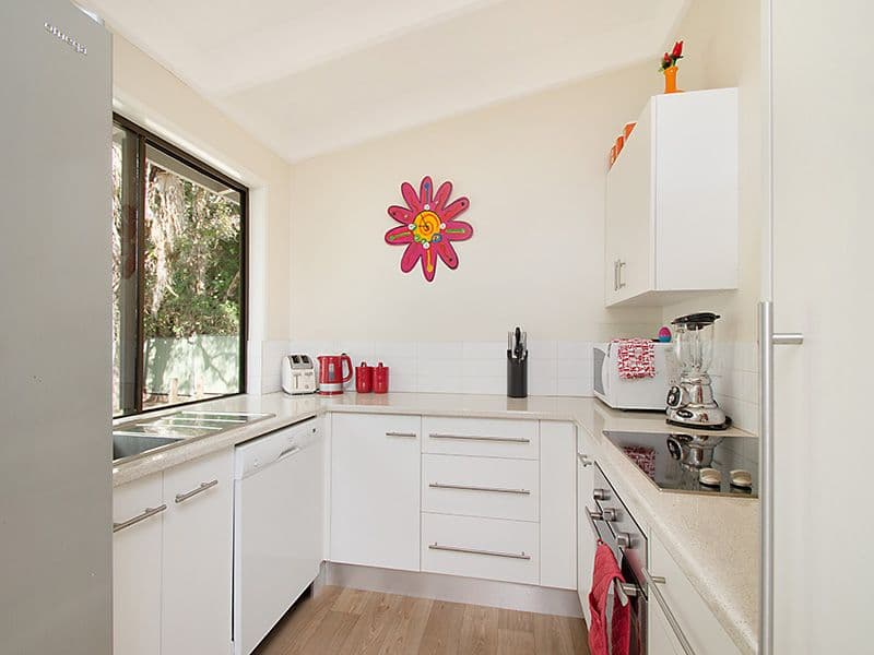 32 Elkhorn Street, KULUIN QLD 4558, Kuluin - Thumbnail 5