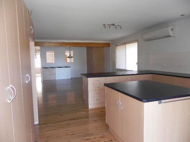 20 Margetts, PITTSWORTH QLD 4356, Pittsworth - Thumbnail 4