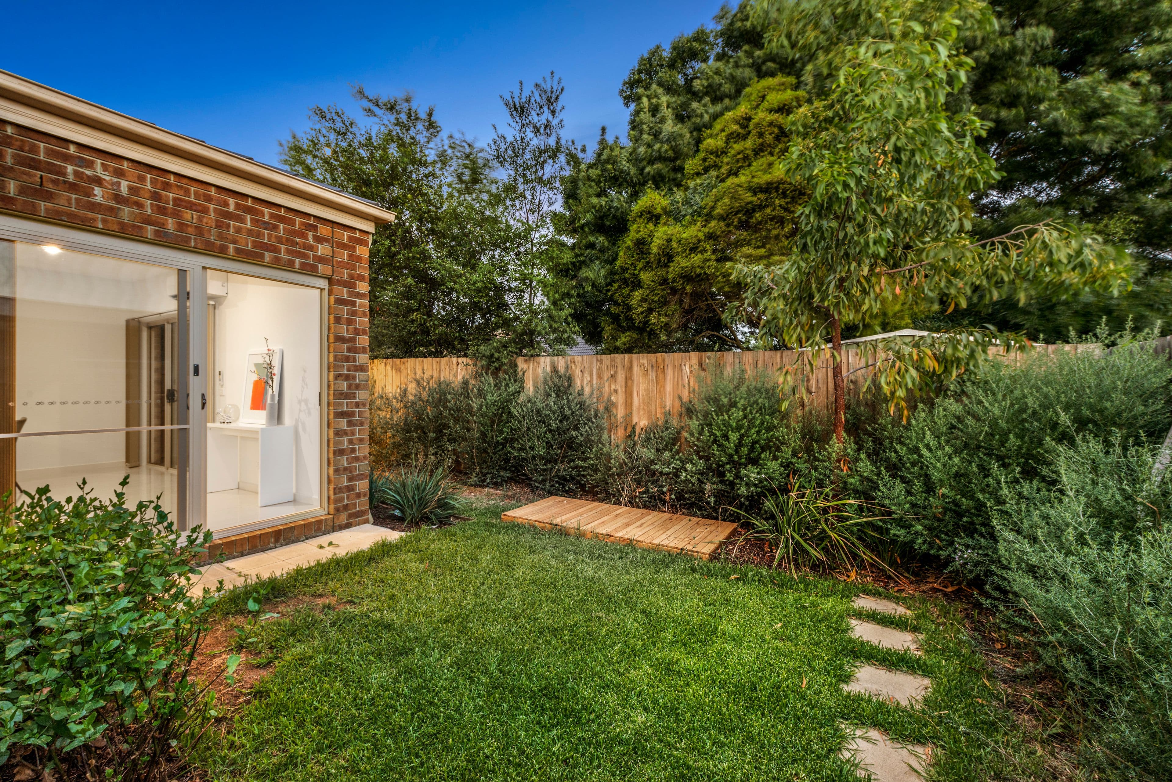 28 Dalveen Road, Ivanhoe VIC 3079, Ivanhoe - Thumbnail 4