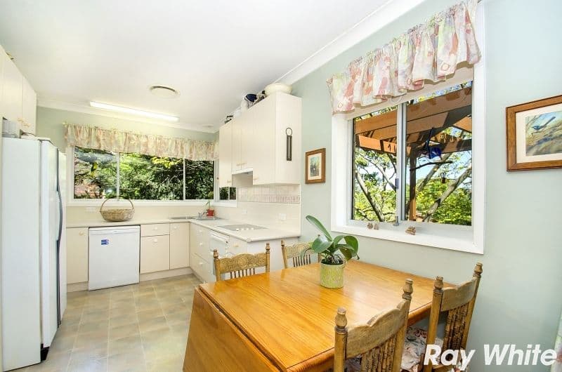 68 Brucedale Drive, Baulkham Hills - Thumbnail 4