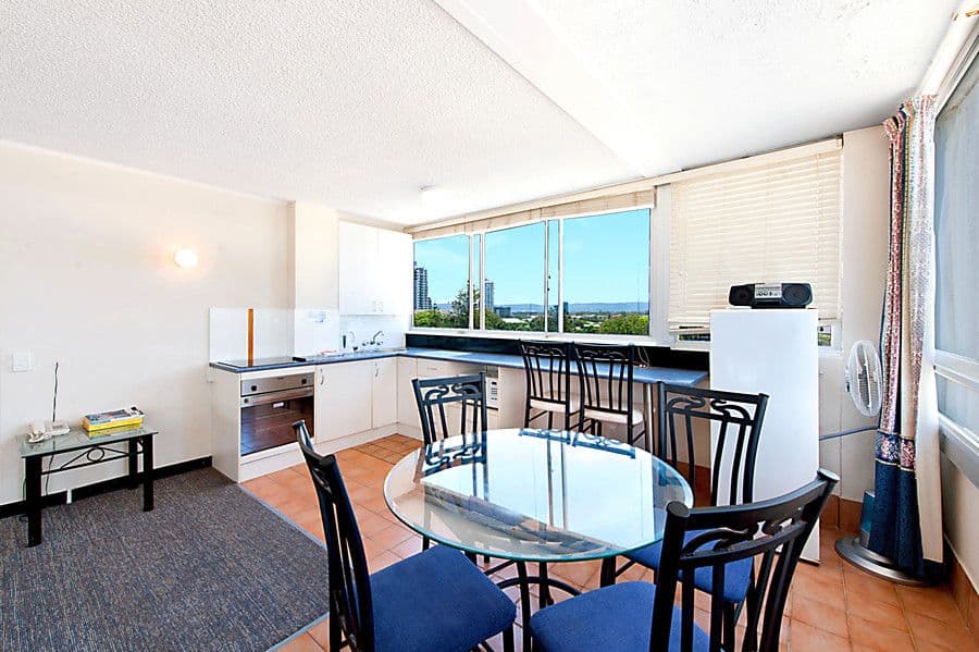 2 Ocean Avenue, Surfers Paradise QLD 4217, Surfers Paradise - Thumbnail 4