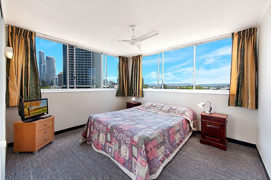2 Ocean Avenue, Surfers Paradise QLD 4217, Surfers Paradise - Thumbnail 5
