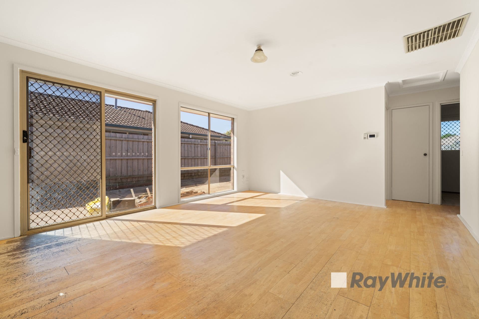 6 William Clarke Wynd, Narre Warren South VIC 3805, Narre Warren South - Thumbnail 5