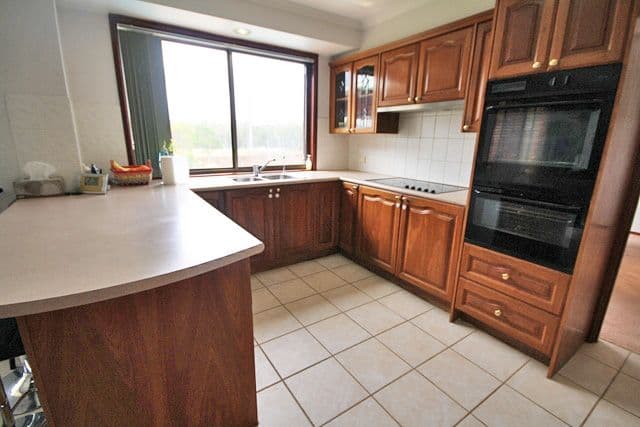 32 Fergusson Street, GLENFIELD NSW 2167, Glenfield - Thumbnail 4