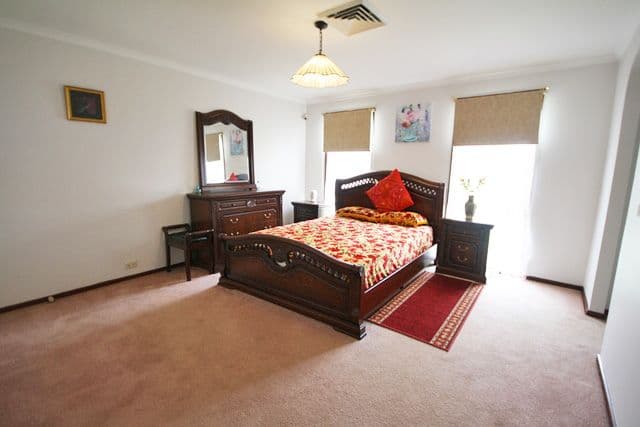32 Fergusson Street, GLENFIELD NSW 2167, Glenfield - Thumbnail 6