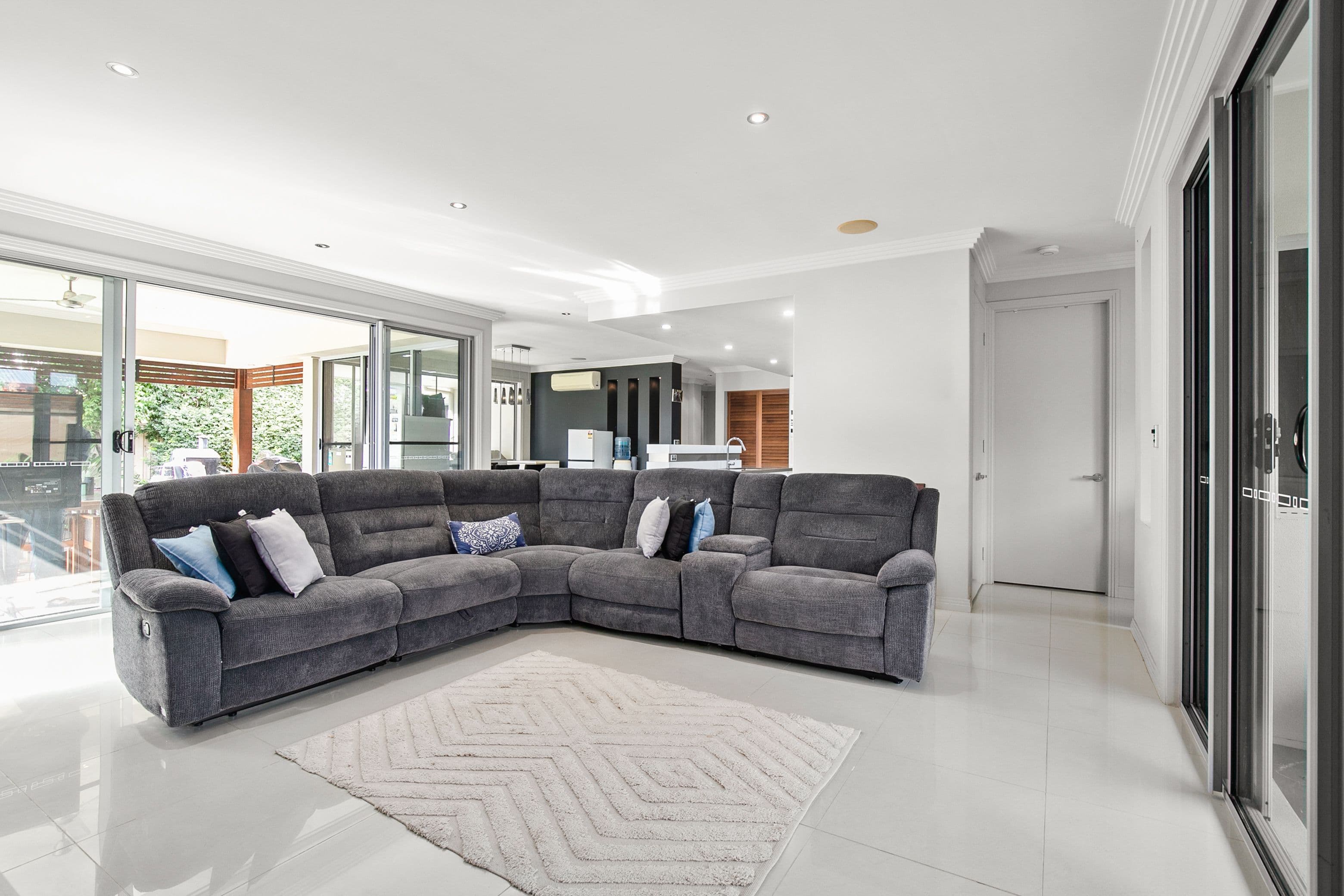 19 Coldstream Street, Emerald QLD 4720, Emerald - Thumbnail 5